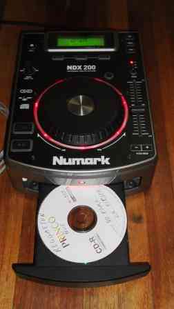 Numark, Profesional tabletop Cd Player.... !Como Nuevo!... NDX200 - 1